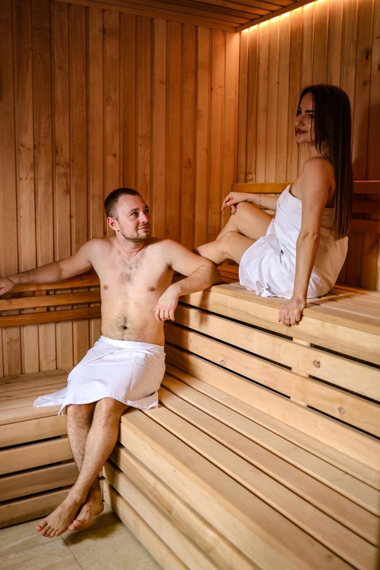 Golden Golem Hotel & Spa Прага Экстерьер фото