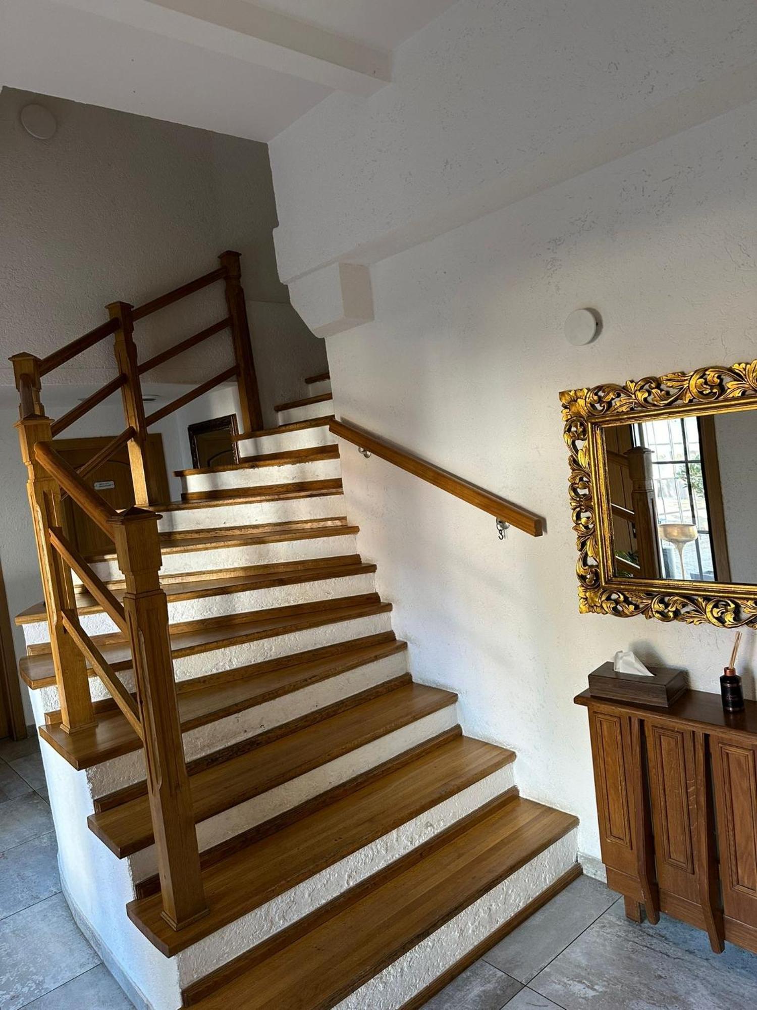 Golden Golem Hotel & Spa Прага Экстерьер фото